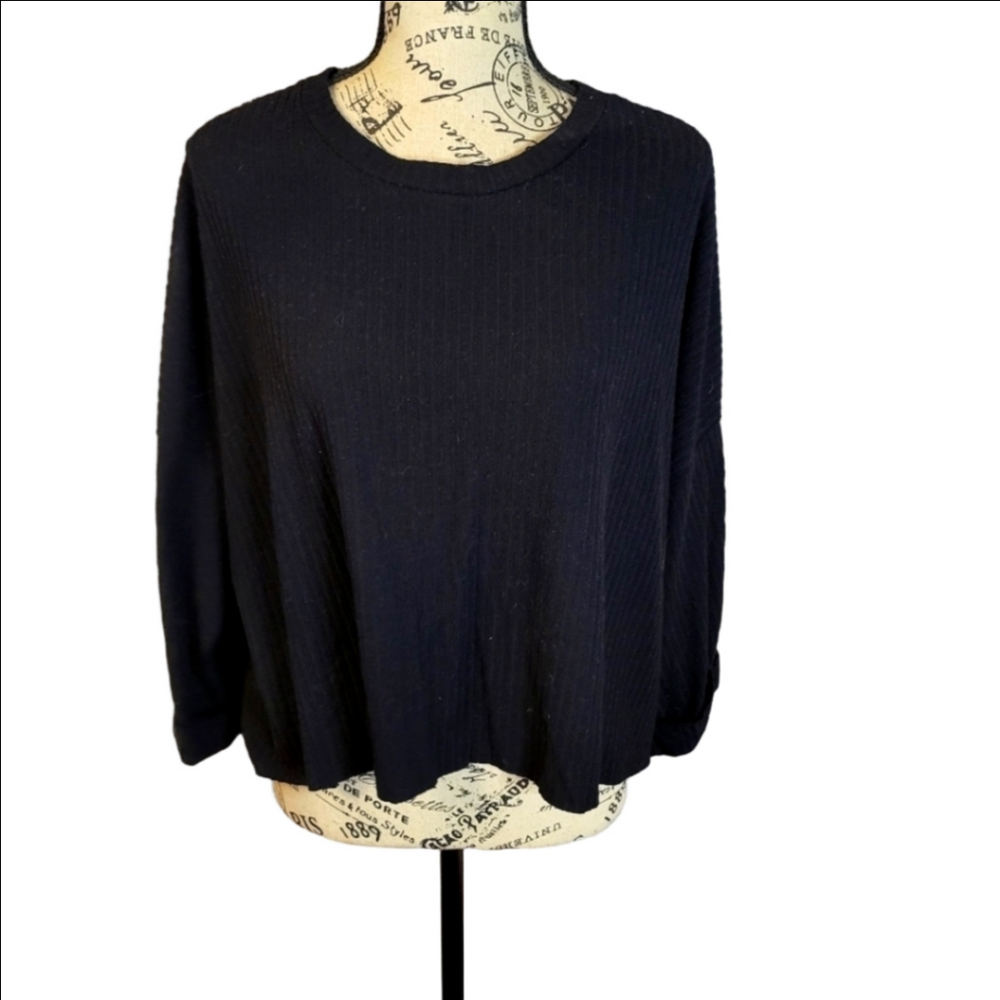 Forever 21 Black Ribbed 3/4 Sleeve Oversized Crop Top Large